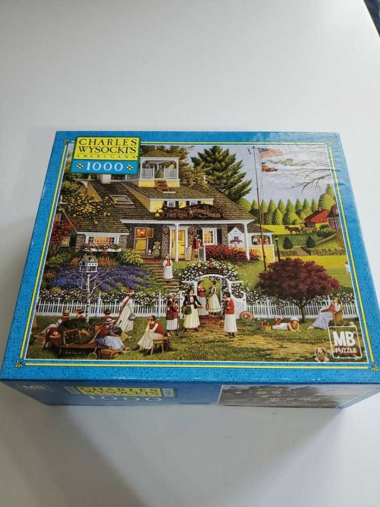 Love - MB Puzzle puzzle collectible [Barcode 032244046797] - Main Image 2