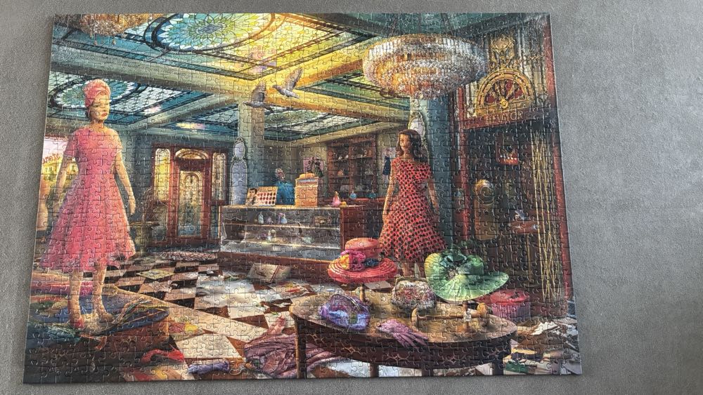 Abandoned Places - Deserted Department Store NEW (1) - Ravensburger puzzle collectible - Main Image 2