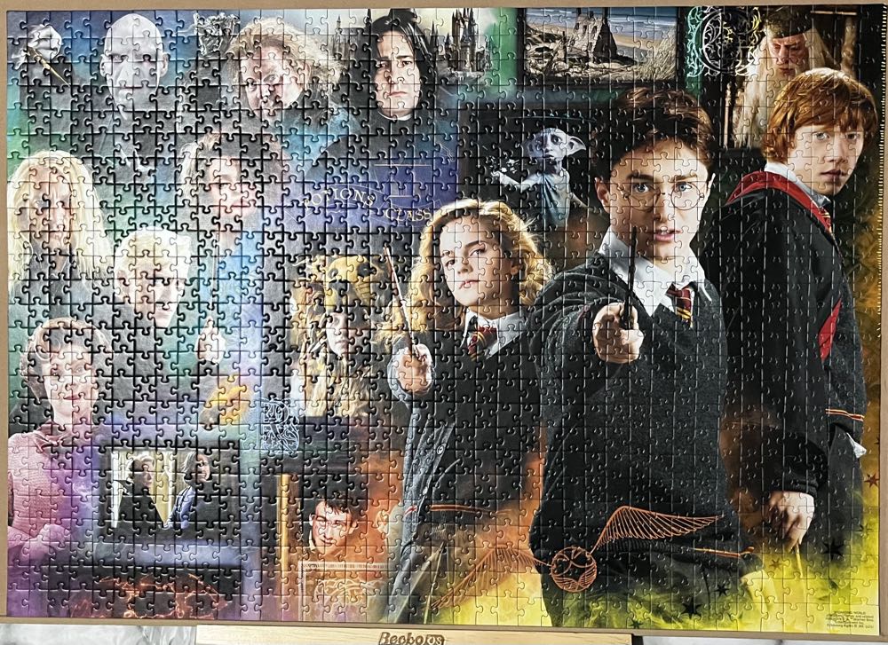 Harry Potter: Wizarding World - Trefl puzzle collectible [Barcode 5900511106688] - Main Image 2