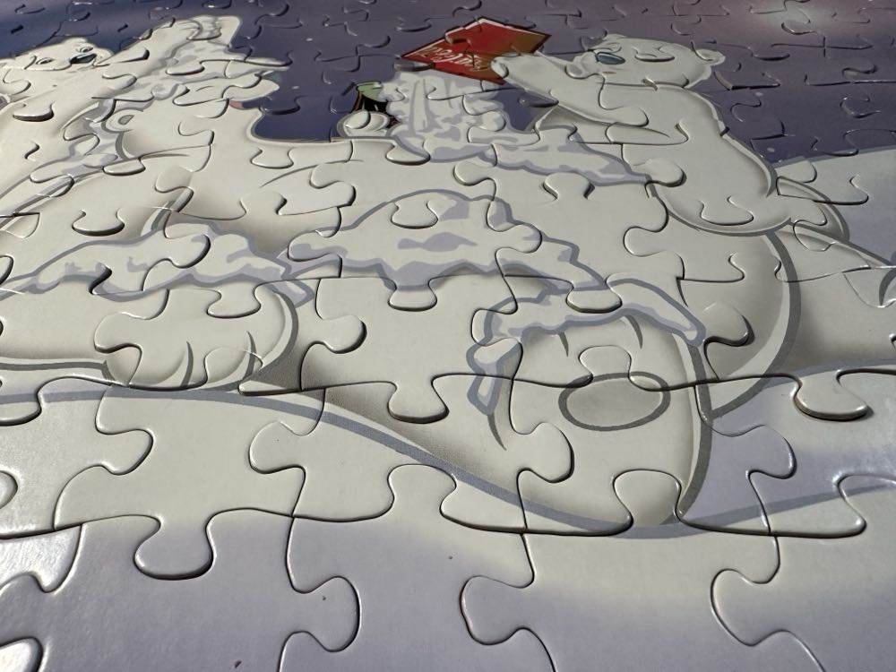 Coca Cola - Karmin International puzzle collectible [Barcode 756621212772] - Main Image 4