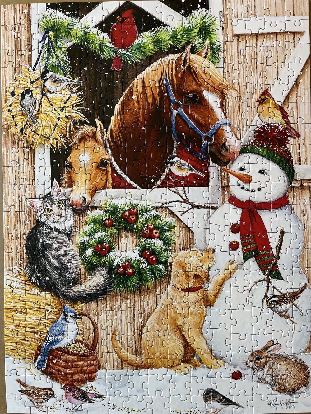 Barn Door Crowd - SunsOut 🇺🇸 puzzle collectible [Barcode 796780360068] - Main Image 2