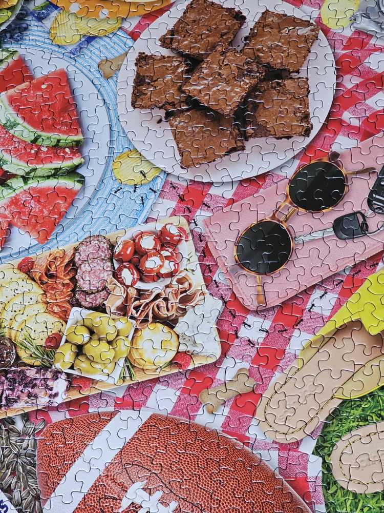 All American Picnic - Springbok puzzle collectible [Barcode 091683111800] - Main Image 3