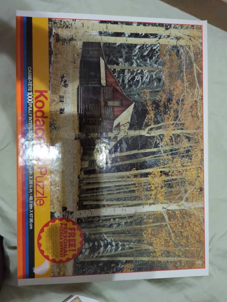 Aspen Cabin - Kodacolor puzzle collectible [Barcode 072348777777] - Main Image 3