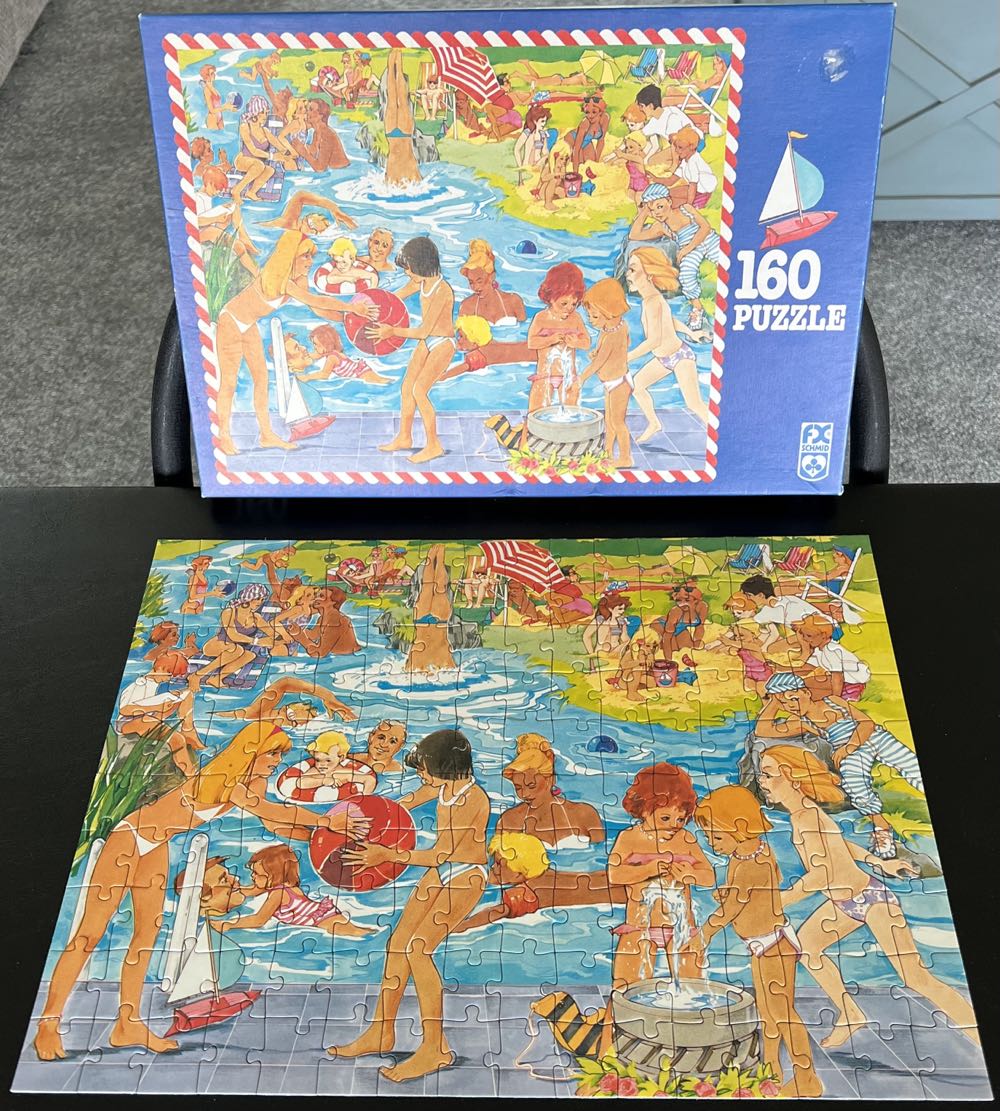In The Swimming-Pool-441, 8/2/23 - FX Schmid puzzle collectible [Barcode 4004618970676] - Main Image 3