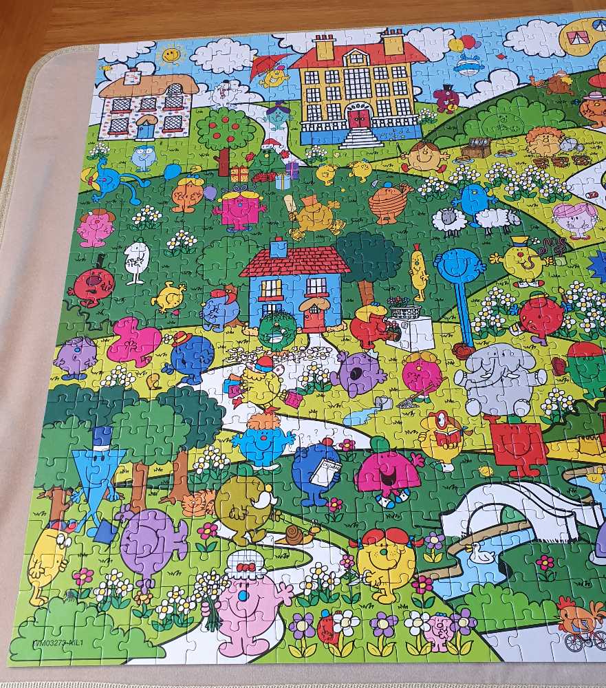 Mr Men Little Miss - Winning Moves puzzle collectible [Barcode 5036905050609] - Main Image 3