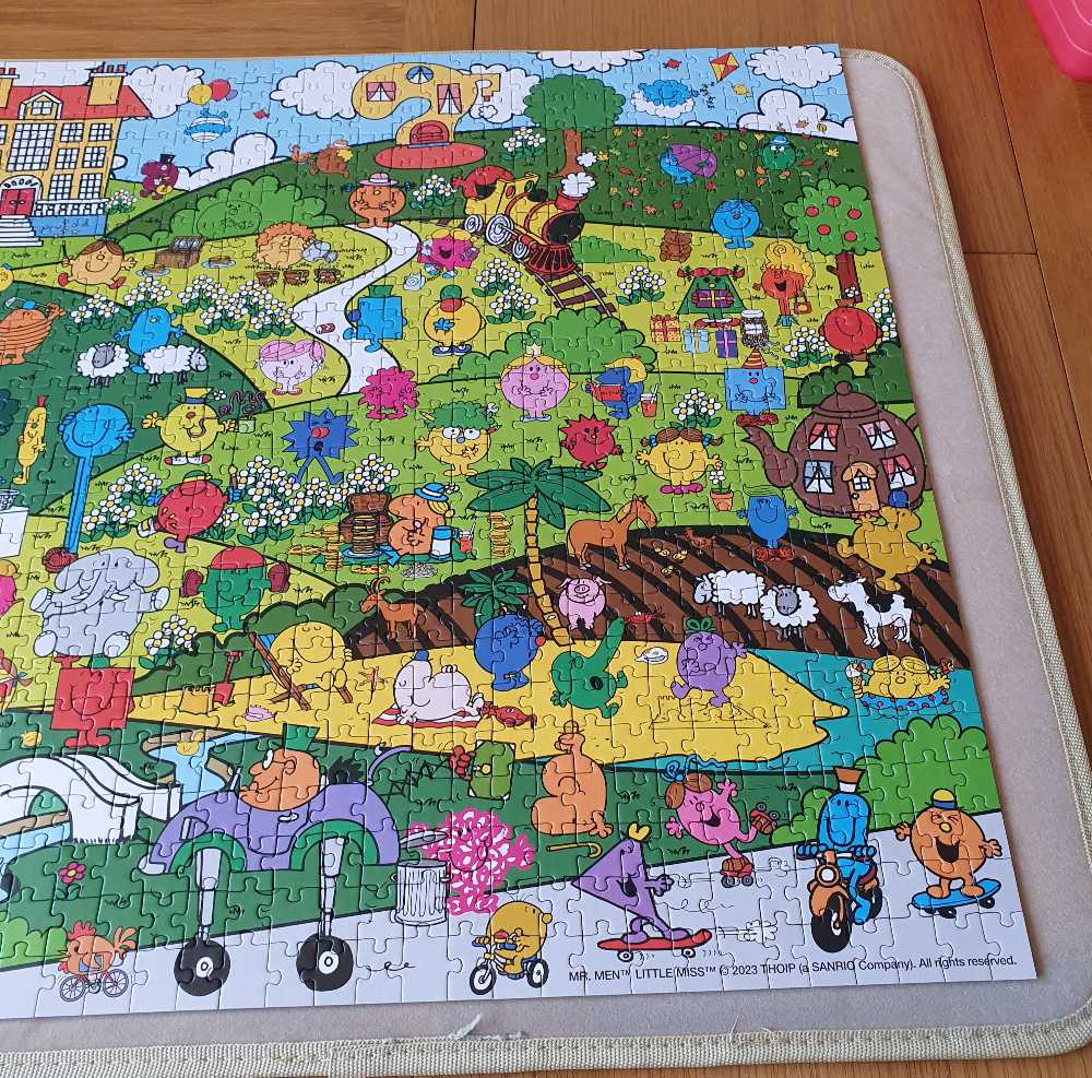 Mr Men Little Miss - Winning Moves puzzle collectible [Barcode 5036905050609] - Main Image 4