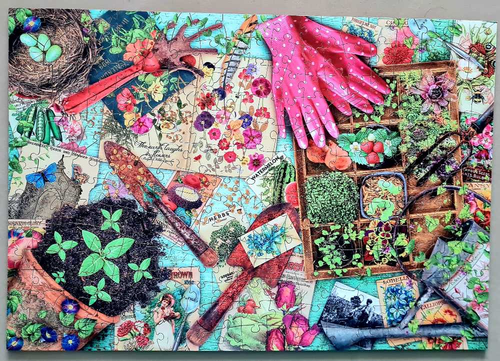 Green Fingers - Wentworth Wooden Puzzles 🇬🇧 puzzle collectible - Main Image 2