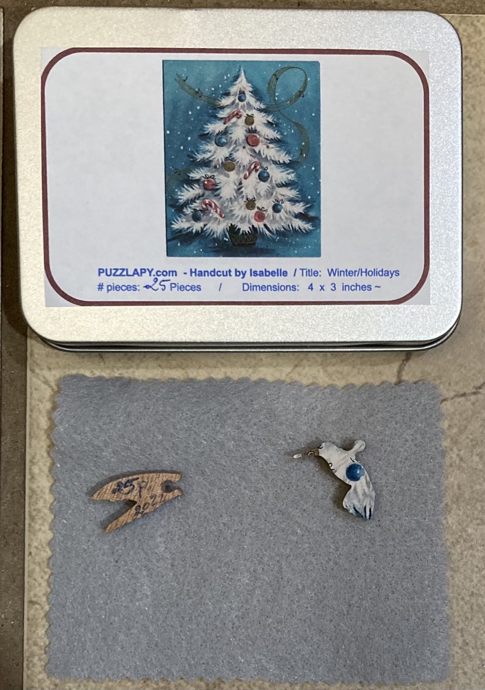 Winter/Holidays** puzzle collectible - Main Image 2