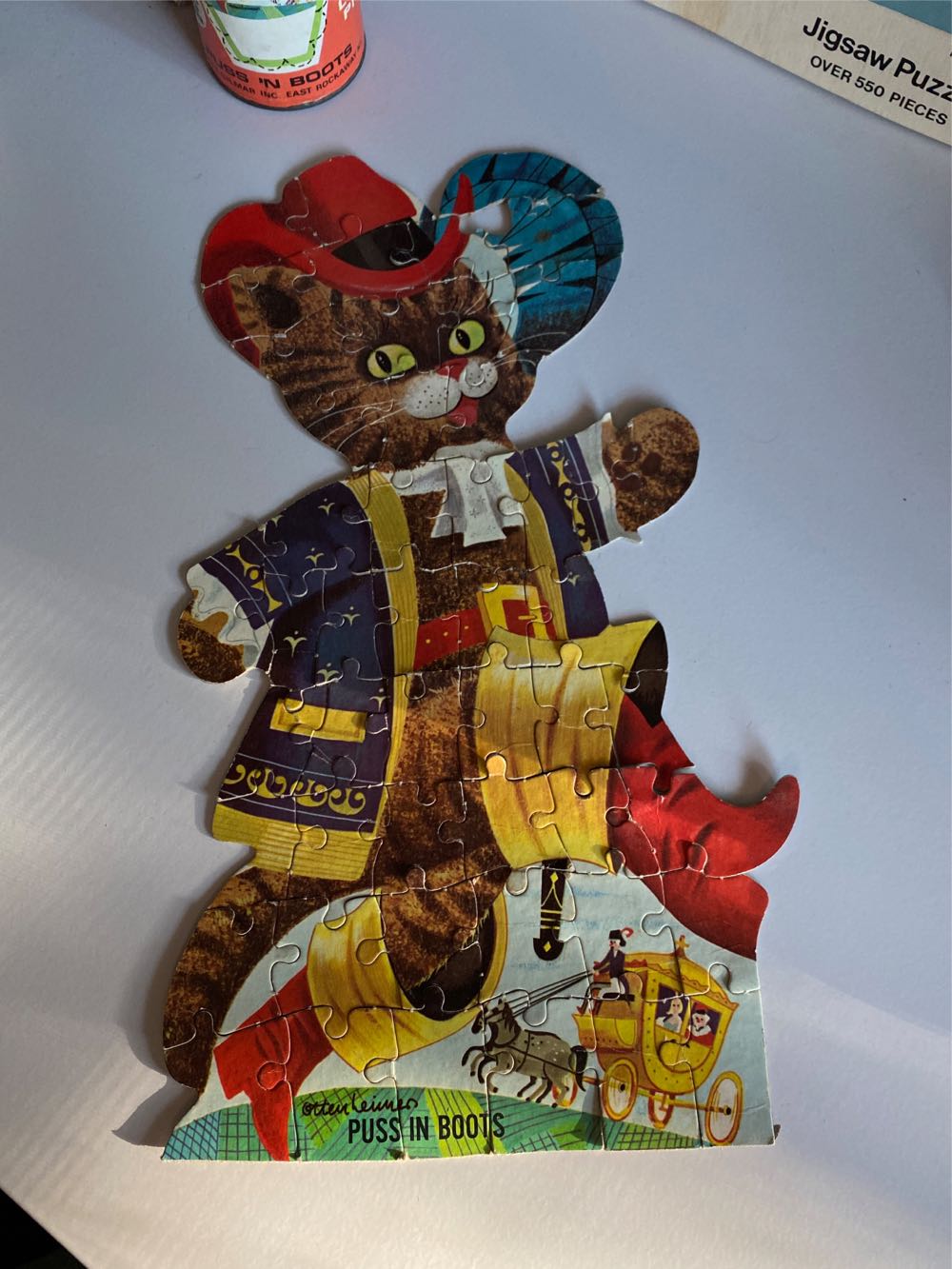 Puss ‘N Boots - HG Toys puzzle collectible - Main Image 3