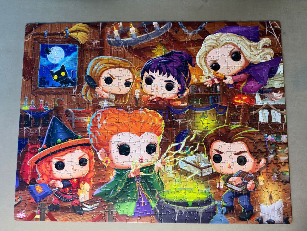 Hocus Pocus Funko - Funko puzzle collectible [Barcode 889698721684] - Main Image 2