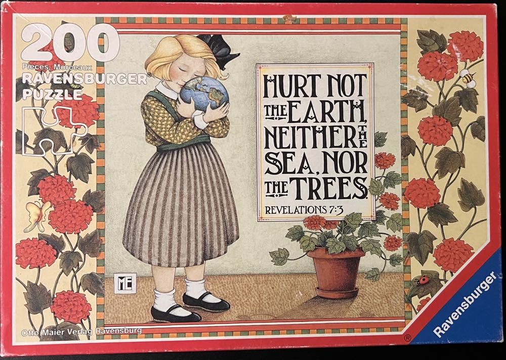 Colorful Goldfish Aquarium