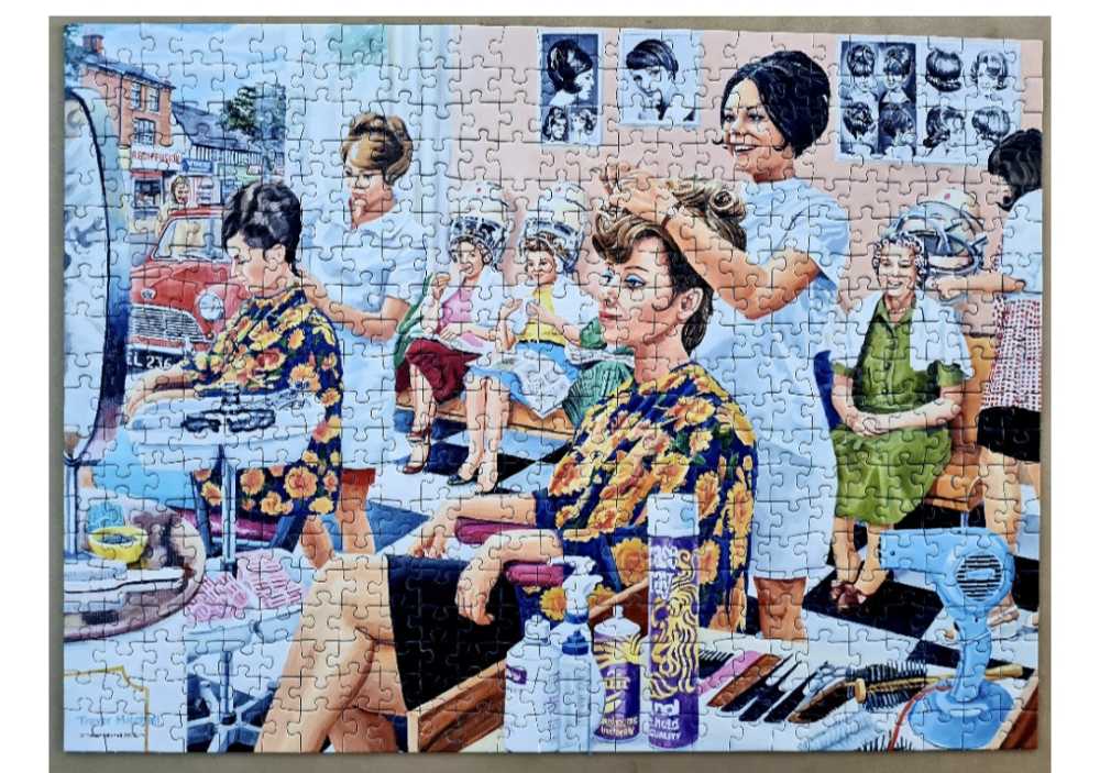 Happy Days At Work No. 14 The Hairdresser  - Ravensburger puzzle collectible - Main Image 2