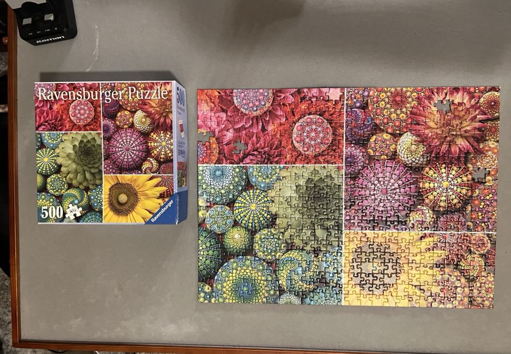 Mandala Blooms - Ravensburger puzzle collectible [Barcode 4005556806881] - Main Image 4