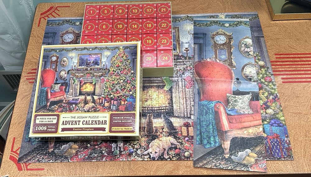 Festive Fireplace - Chinese puzzle collectible - Main Image 4