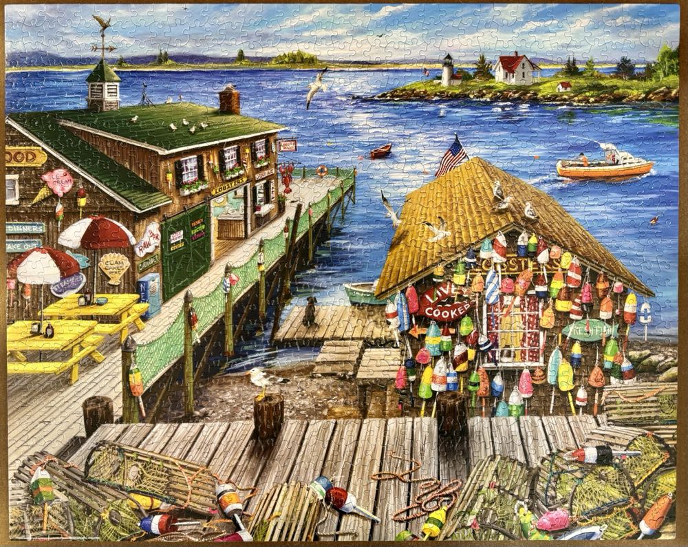 Lobster Pound - White Mountain puzzle collectible [Barcode 724819261116] - Main Image 2