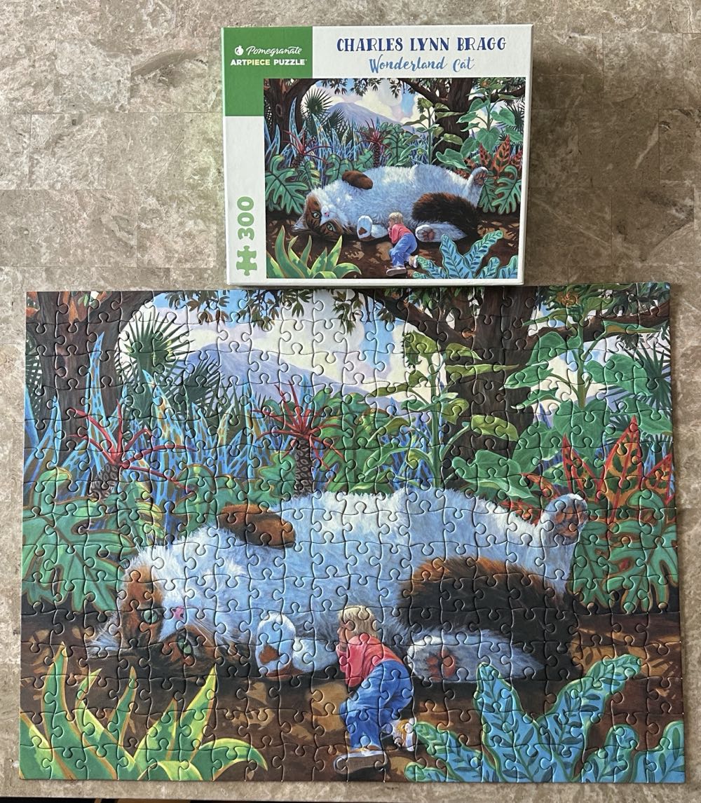 Wonderland Cat - Pomegranate puzzle collectible [Barcode 9780764999550] - Main Image 2