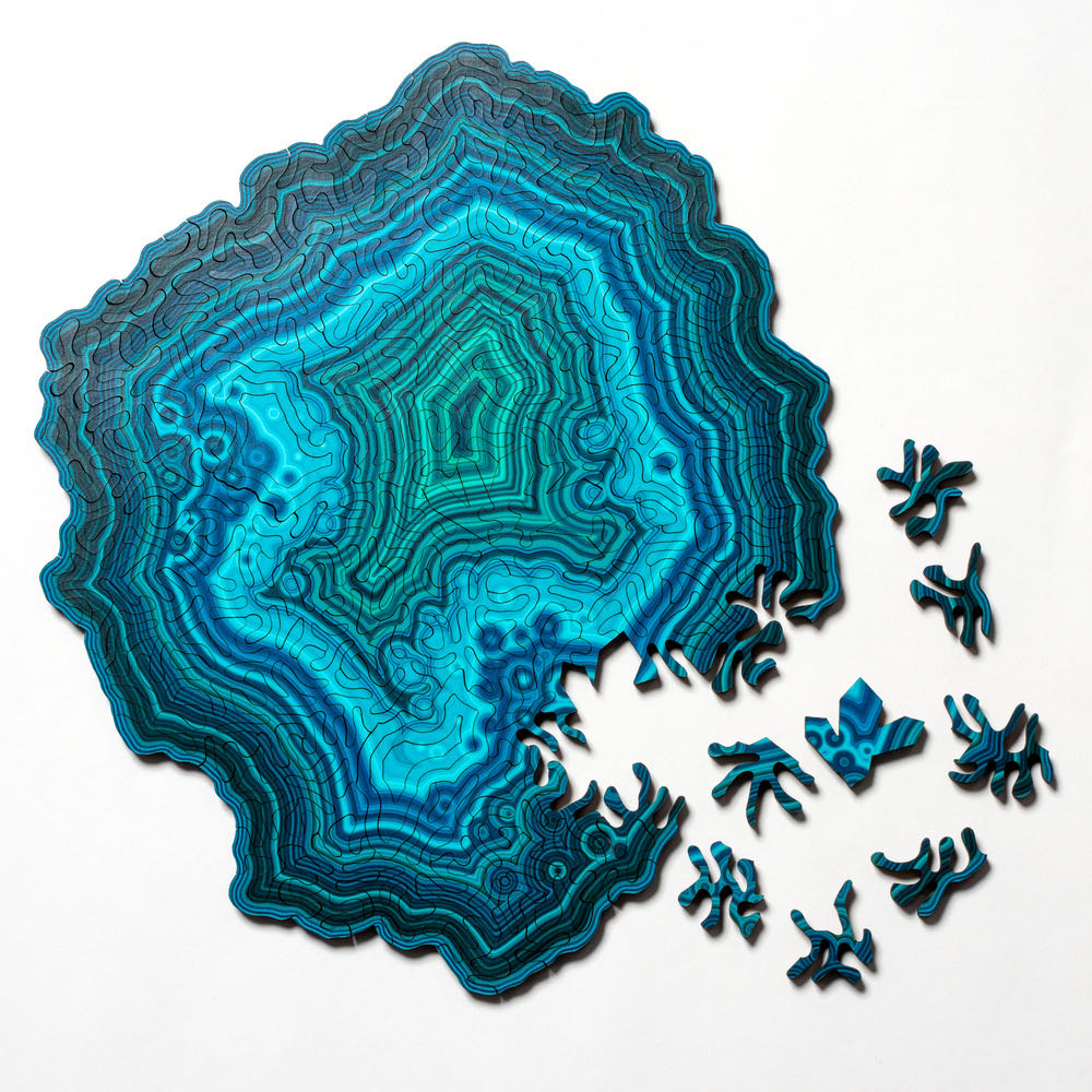 Teal Agate   puzzle collectible - Main Image 2