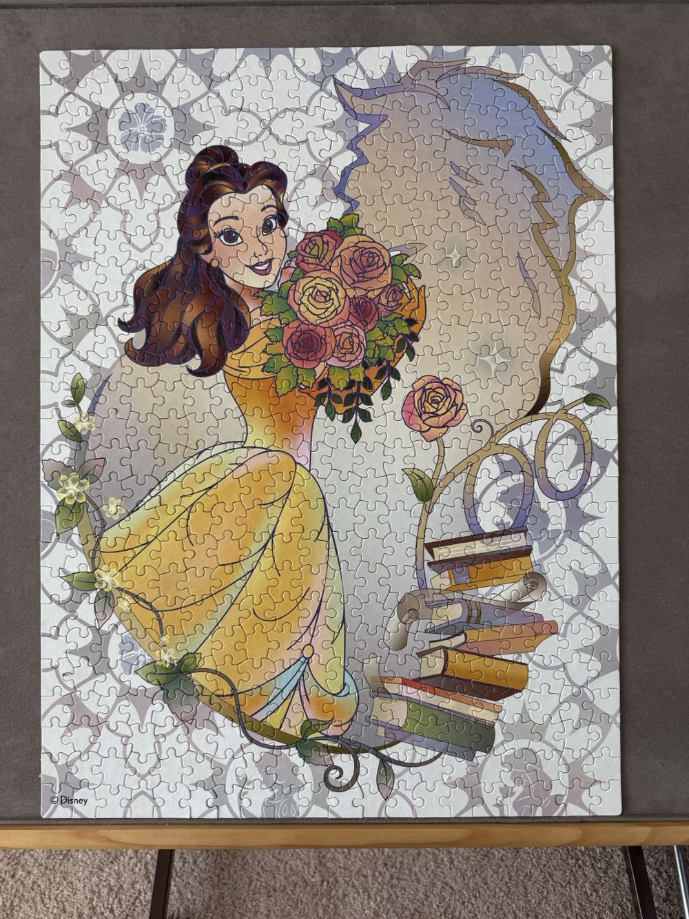Disney 100 Platinum Princess Belle - Ceaco puzzle collectible [Barcode 021081242264] - Main Image 2