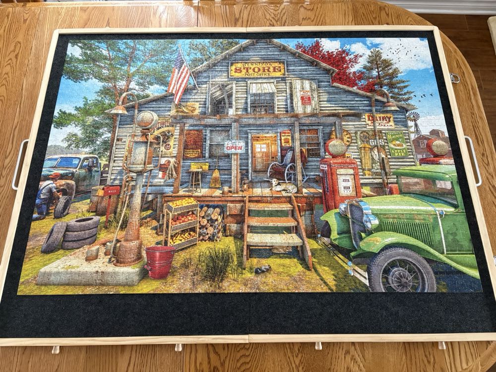 Dennison’s Store & Post Office - Buffalo puzzle collectible [Barcode 079346021376] - Main Image 4