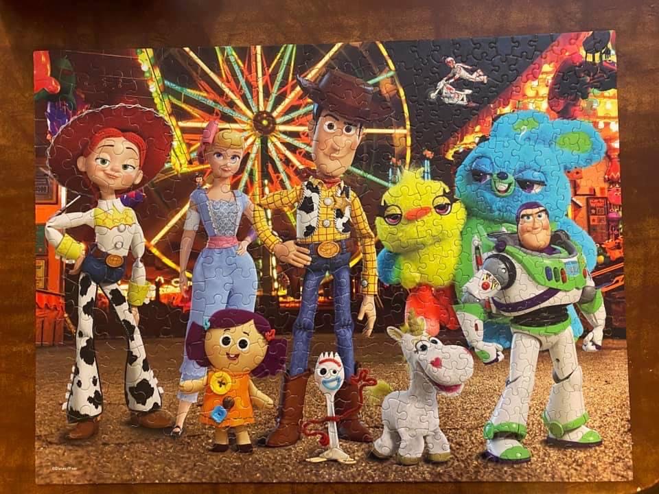 Toy Story 4 - Ceaco puzzle collectible - Main Image 2