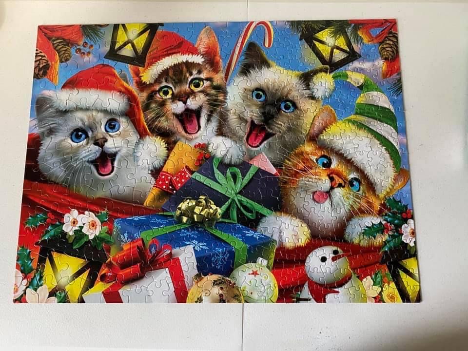 Cats Selfies - Ceaco puzzle collectible - Main Image 2