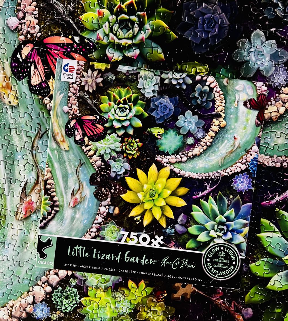 Little Lizard Garden - Ceaco puzzle collectible [Barcode 021081110259] - Main Image 2