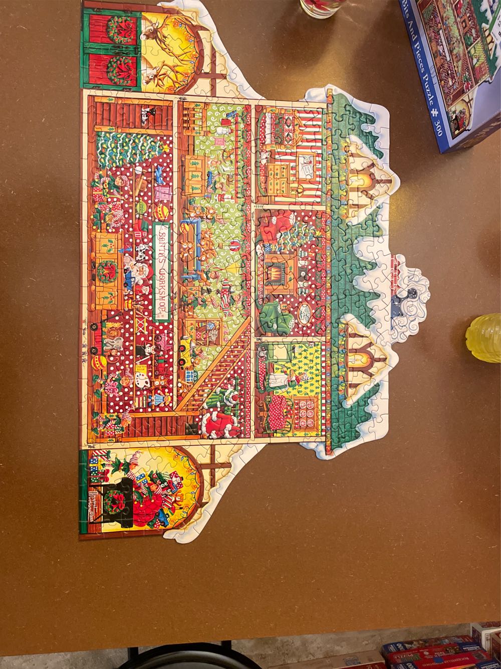 Santa’s Workshop - Bits And Pieces puzzle collectible - Main Image 2