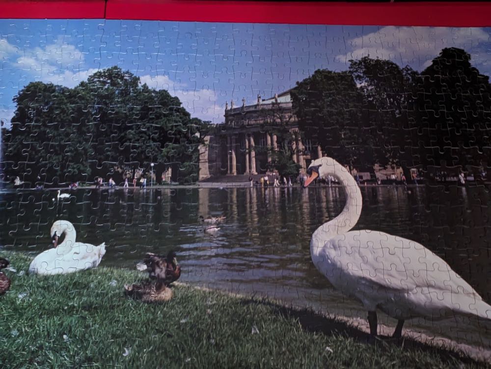 State Opera House In Stuttgart - Carousel Games puzzle collectible [Barcode 832965009749] - Main Image 3
