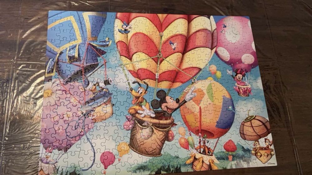 Mickey And Friends Air Balloon - Ceaco puzzle collectible [Barcode 021081223911] - Main Image 4