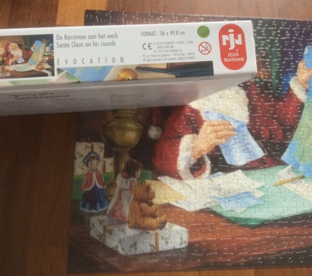 Santa Scannen - Ravensburger/Nathan puzzle collectible - Main Image 2