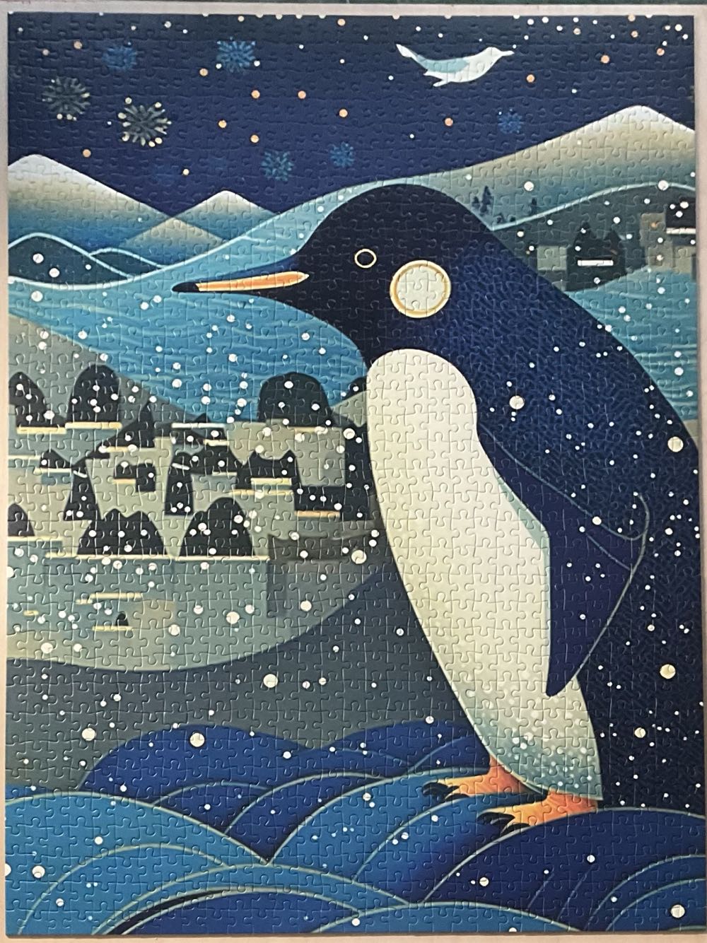 Mystical Penquin - Cross & Glory puzzle collectible [Barcode 850050598091] - Main Image 2