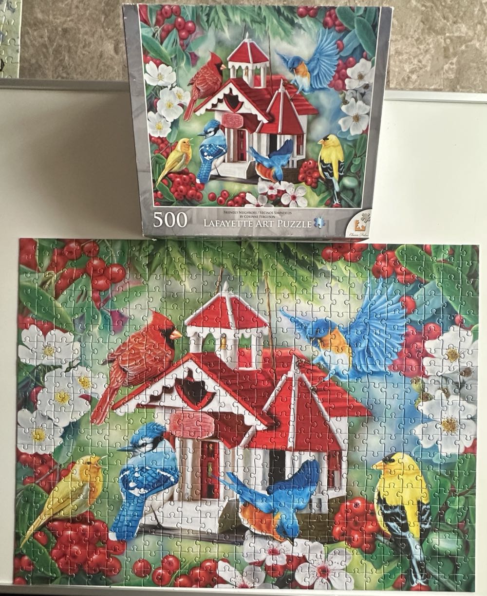 Friendly Neighbors - Lafayette Puzzle Factory puzzle collectible [Barcode 4895145403603] - Main Image 2