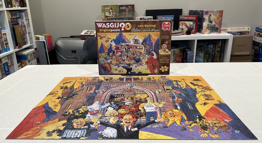 Late Booking (5) Retro Original - Wasgij? puzzle collectible - Main Image 2