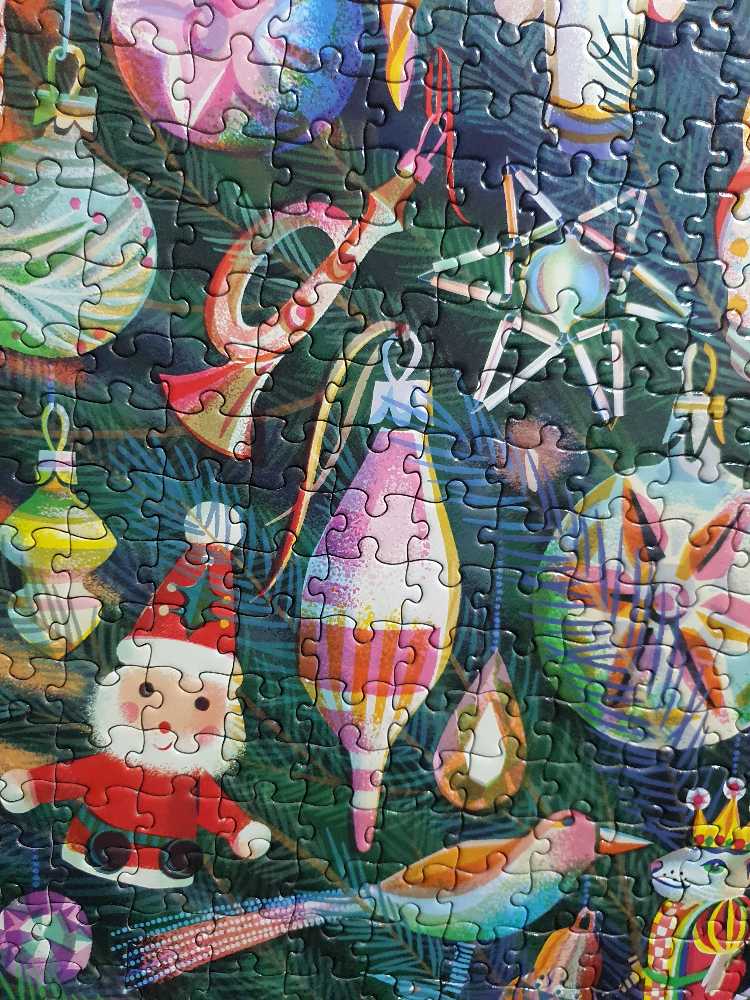 Holiday Ornaments - Eeboo puzzle collectible [Barcode 689196514982] - Main Image 4