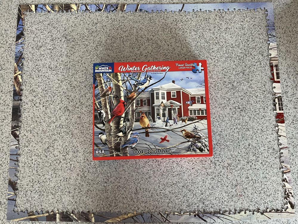 Winter Gathering - White Mountain puzzle collectible [Barcode 724819260003] - Main Image 4
