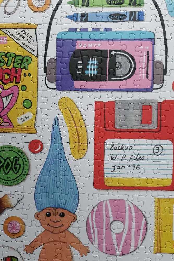 In The 90’s - Happily puzzle collectible [Barcode 604565828897] - Main Image 4