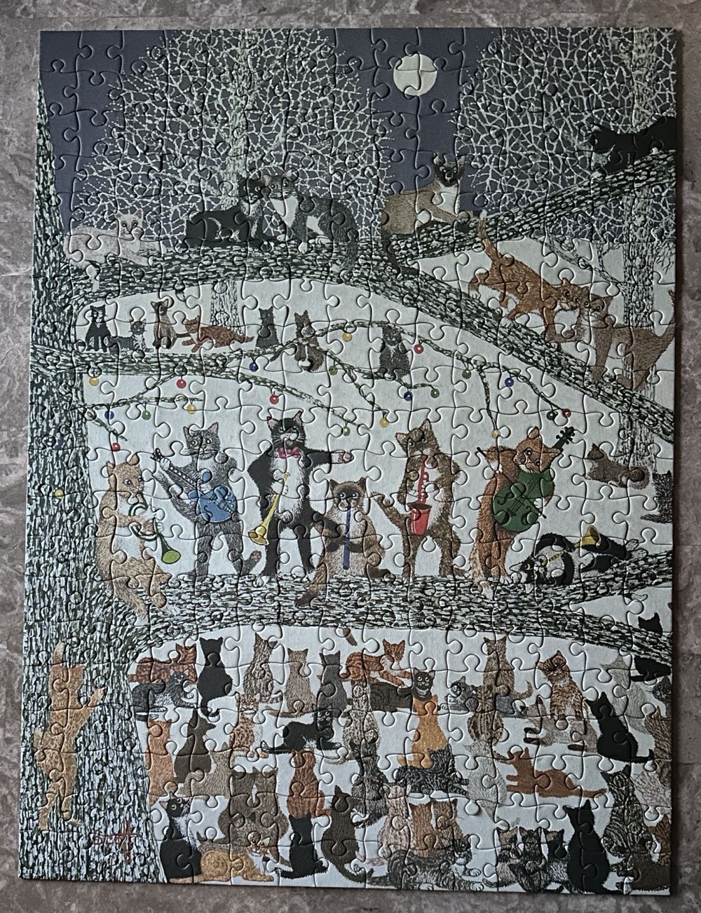 A Resounding Success - Pomegranate puzzle collectible [Barcode 9780764981630] - Main Image 3