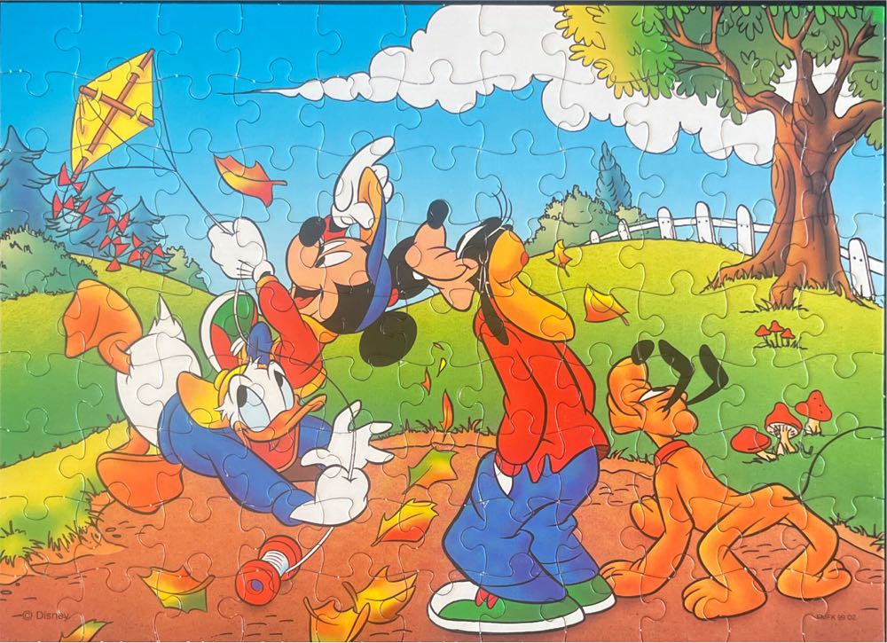 Mickey And Friends 🟦 - Master - Line puzzle collectible [Barcode 8711597409870] - Main Image 3