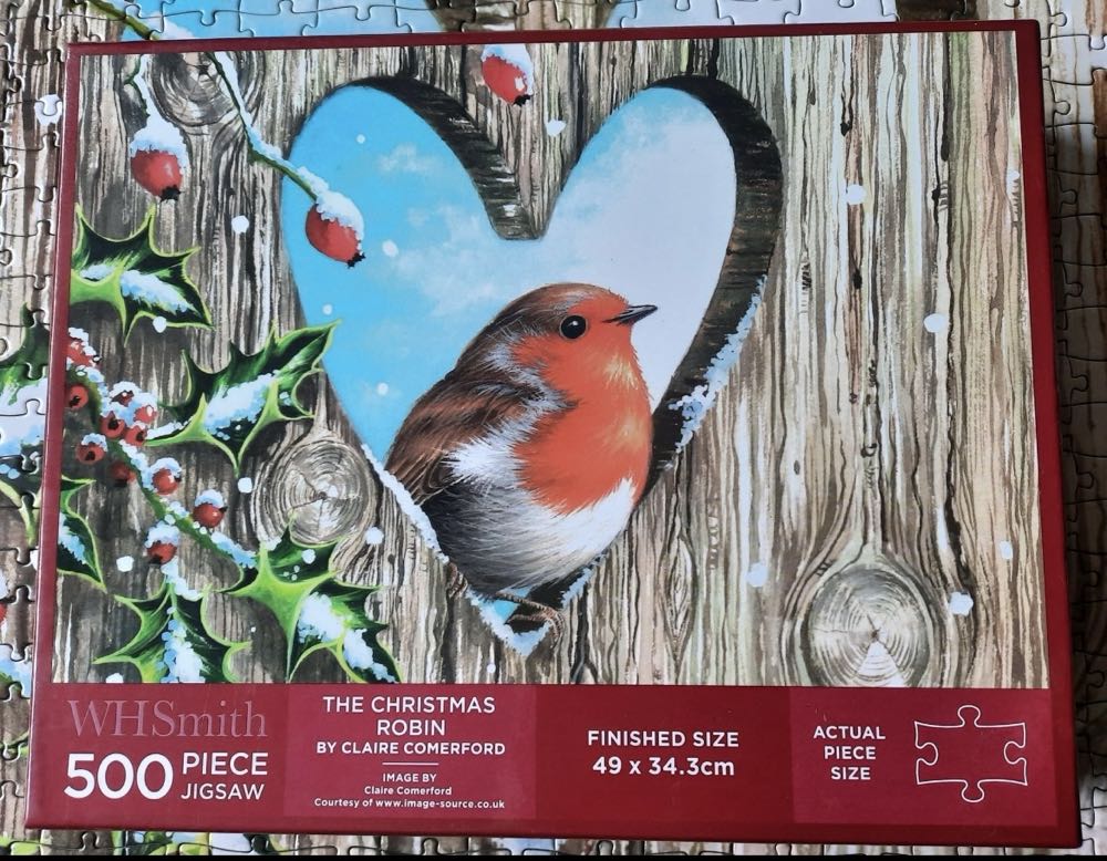 Christmas Robin🐦 - WHSMITH puzzle collectible [Barcode 37249984] - Main Image 4