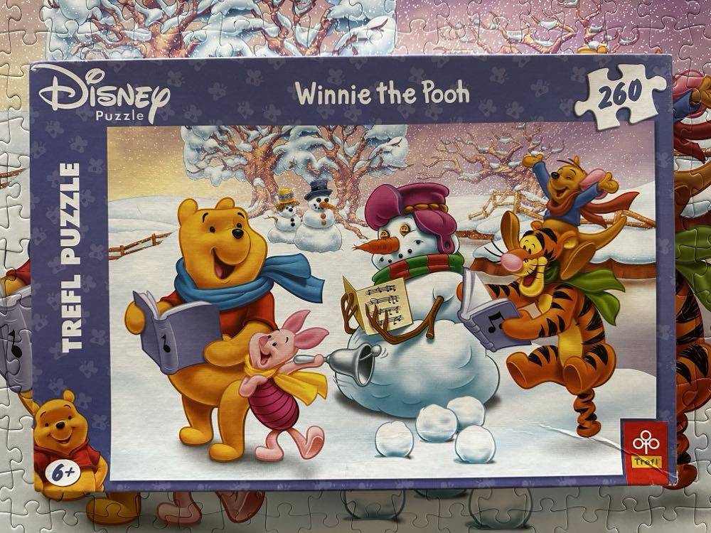 Winnie the Pooh - Trefl puzzle collectible [Barcode 5900511130713] - Main Image 4