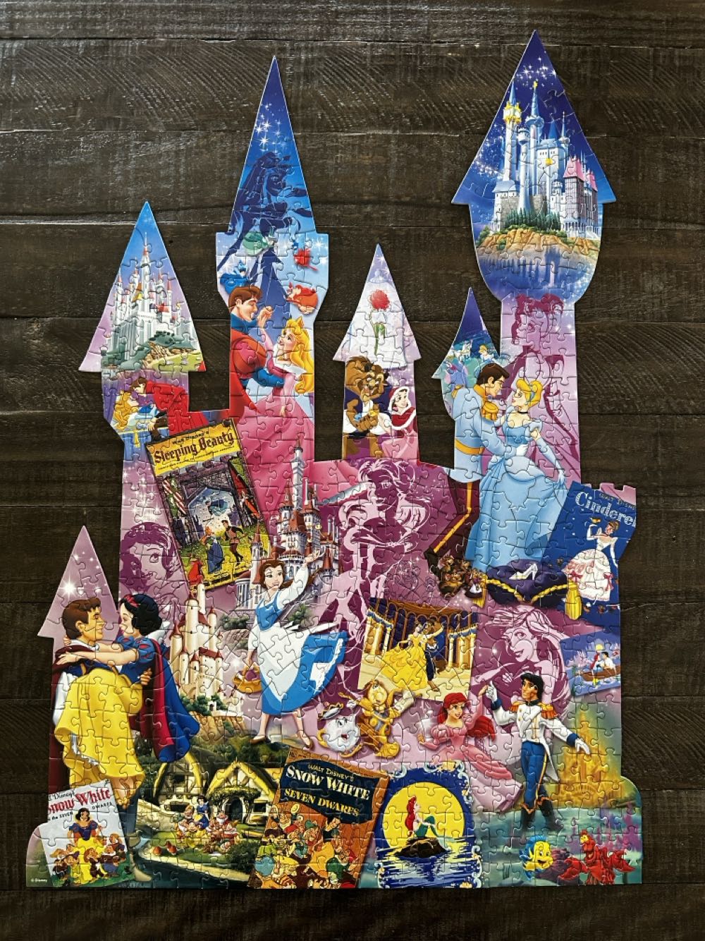 Princess Castle - Mega Puzzles puzzle collectible [Barcode 072348508937] - Main Image 2