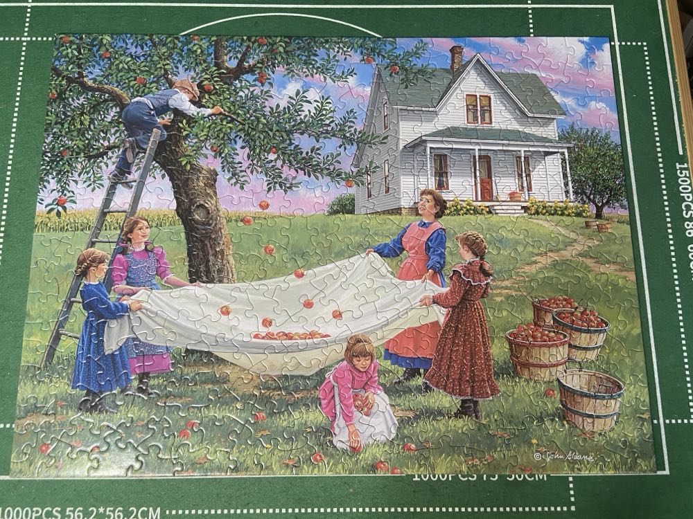 Bushels Of Fun) - Bits And Pieces puzzle collectible [Barcode 192949031372] - Main Image 2