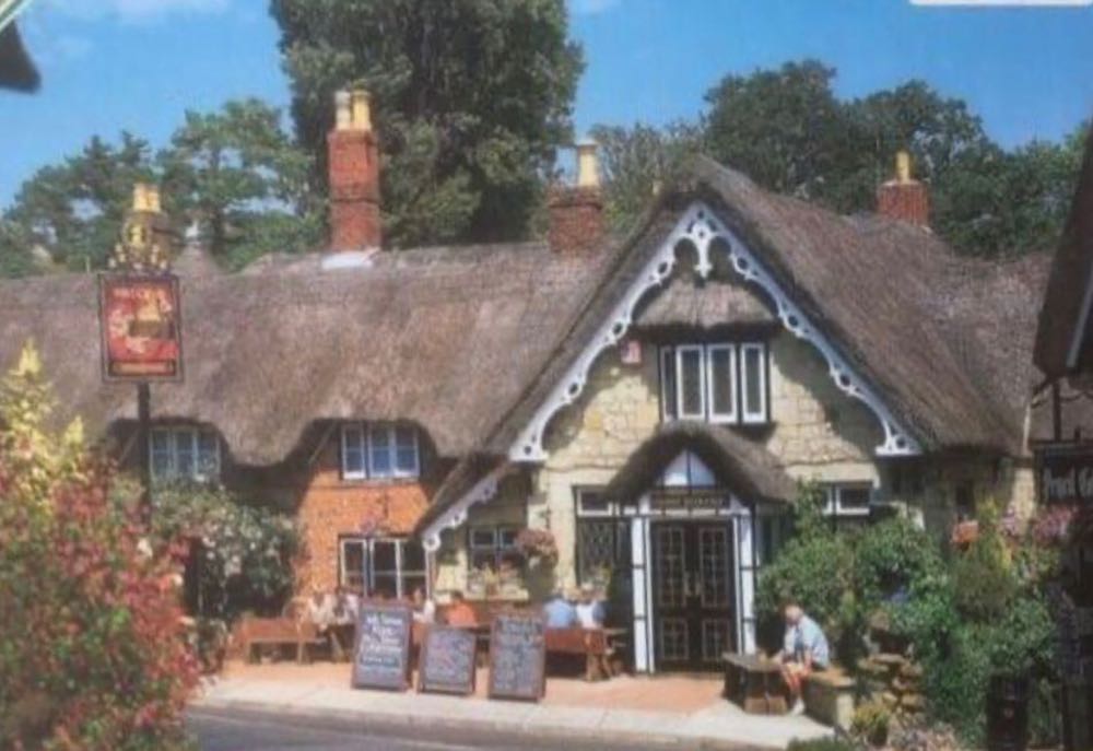 Ye Olde Inns The Crab 🟦 - Falcon de luxe puzzle collectible [Barcode 5011145038822] - Main Image 2