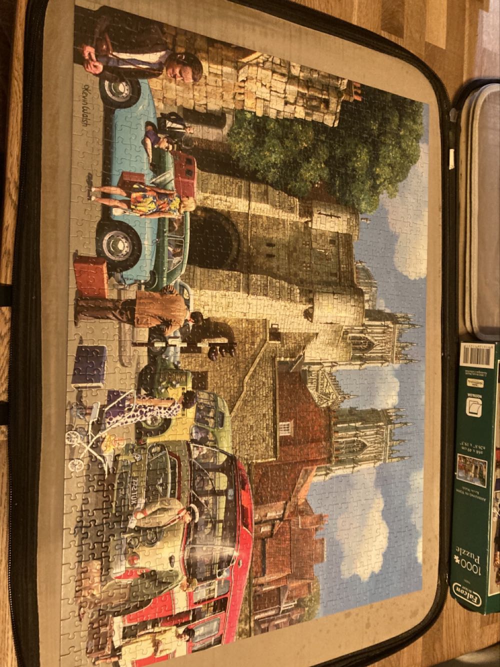 York - Falcon puzzle collectible - Main Image 4