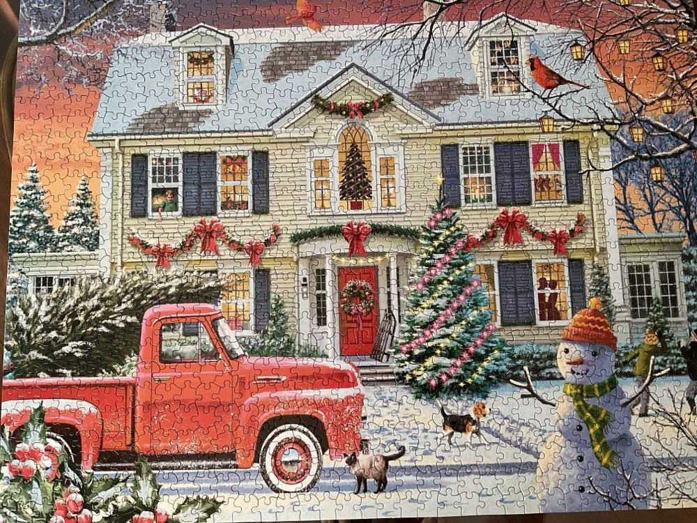 Home For The Holidays - White Mountain Puzzles puzzle collectible [Barcode 724819266906] - Main Image 3