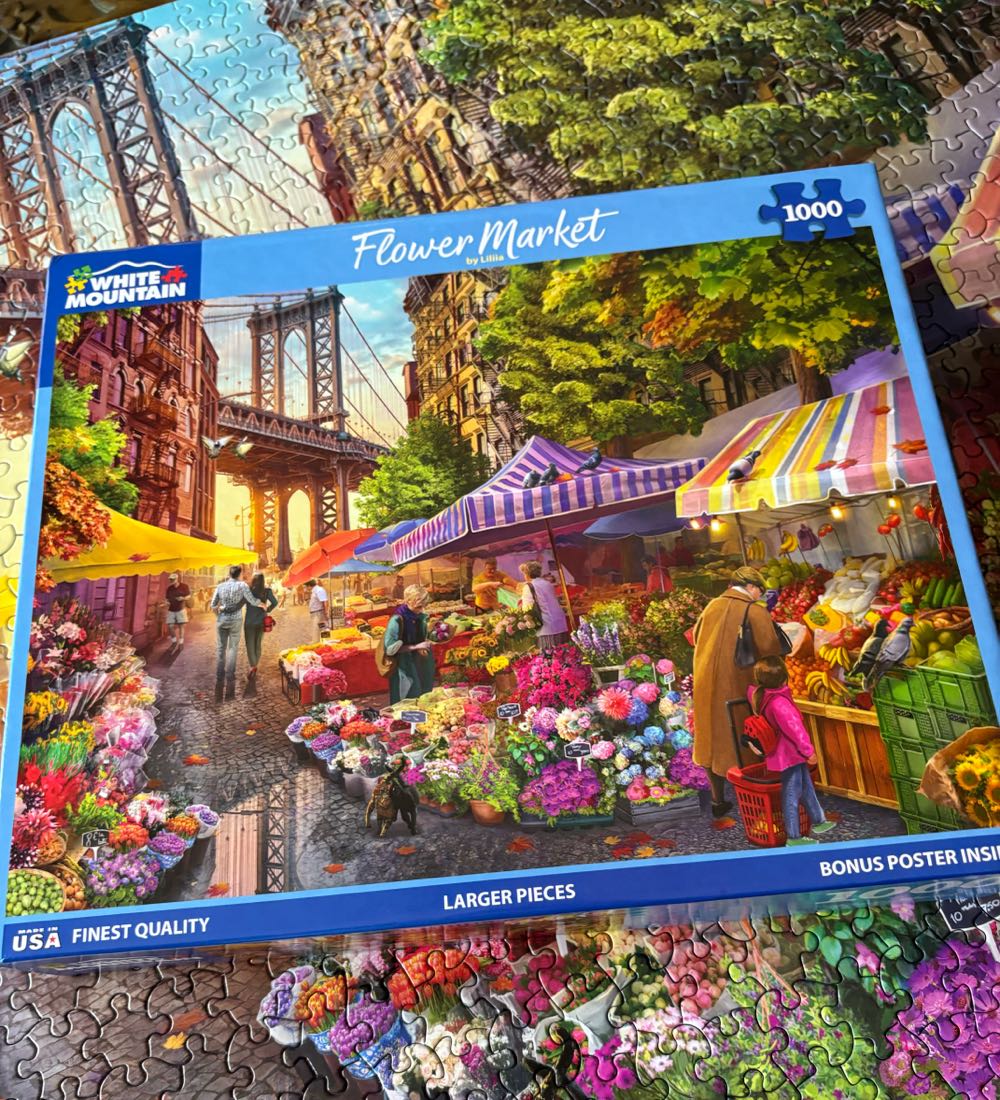 Flower Market - 2023 - White Mountain puzzle collectible [Barcode 724819267170] - Main Image 3