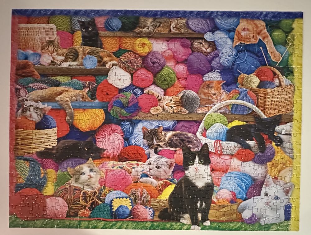 Cats and Yarn - Cra-Z-Art puzzle collectible [Barcode 4895145428729] - Main Image 3