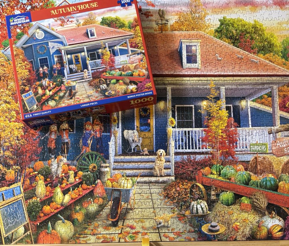 ZZ - Autumn House (SOLD) - White Mountain Puzzles puzzle collectible [Barcode 724819267163] - Main Image 7