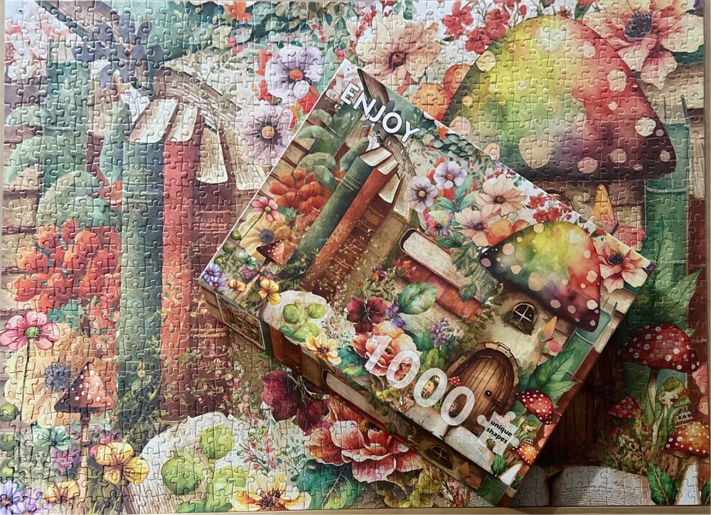 Storybook Land - Enjoy Puzzle puzzle collectible [Barcode 5949194020270] - Main Image 3