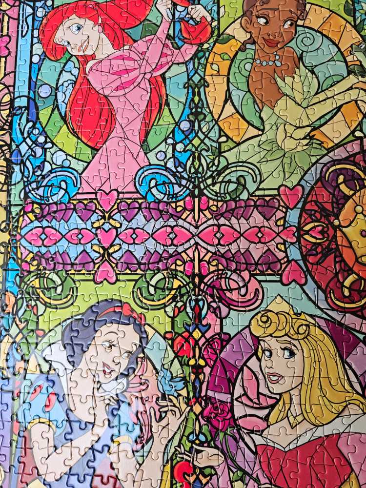 Silver Select Edition Disney - Ceaco puzzle collectible [Barcode 021081311014] - Main Image 3